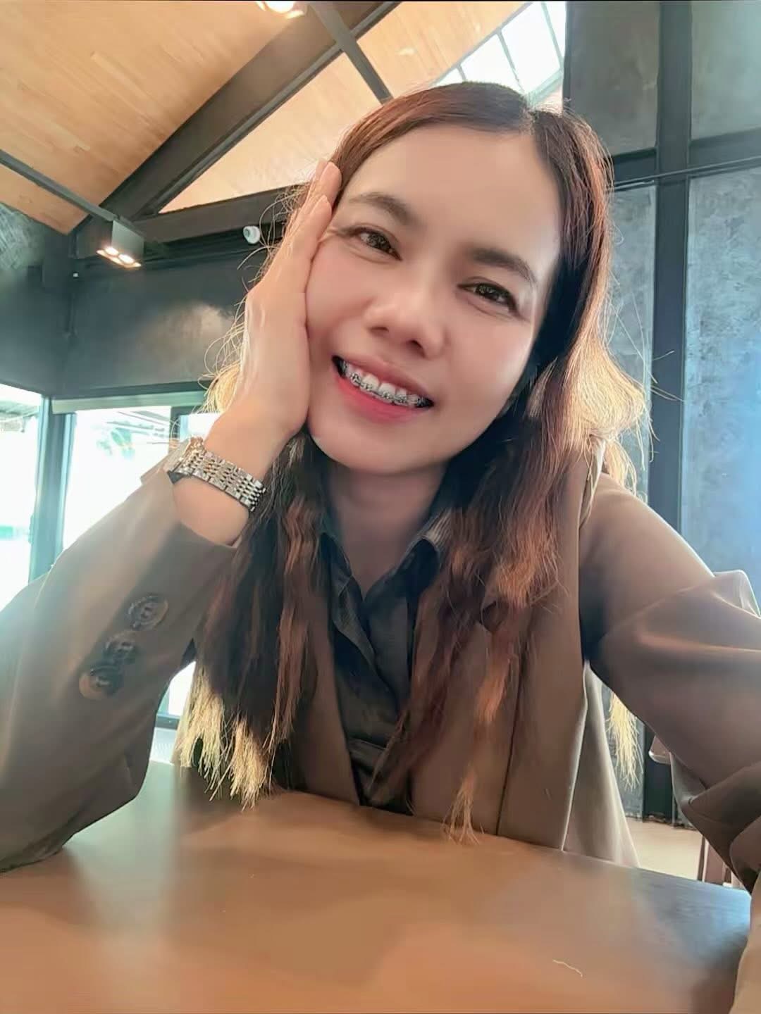 นางสาวปรีญาพัชญ์ 